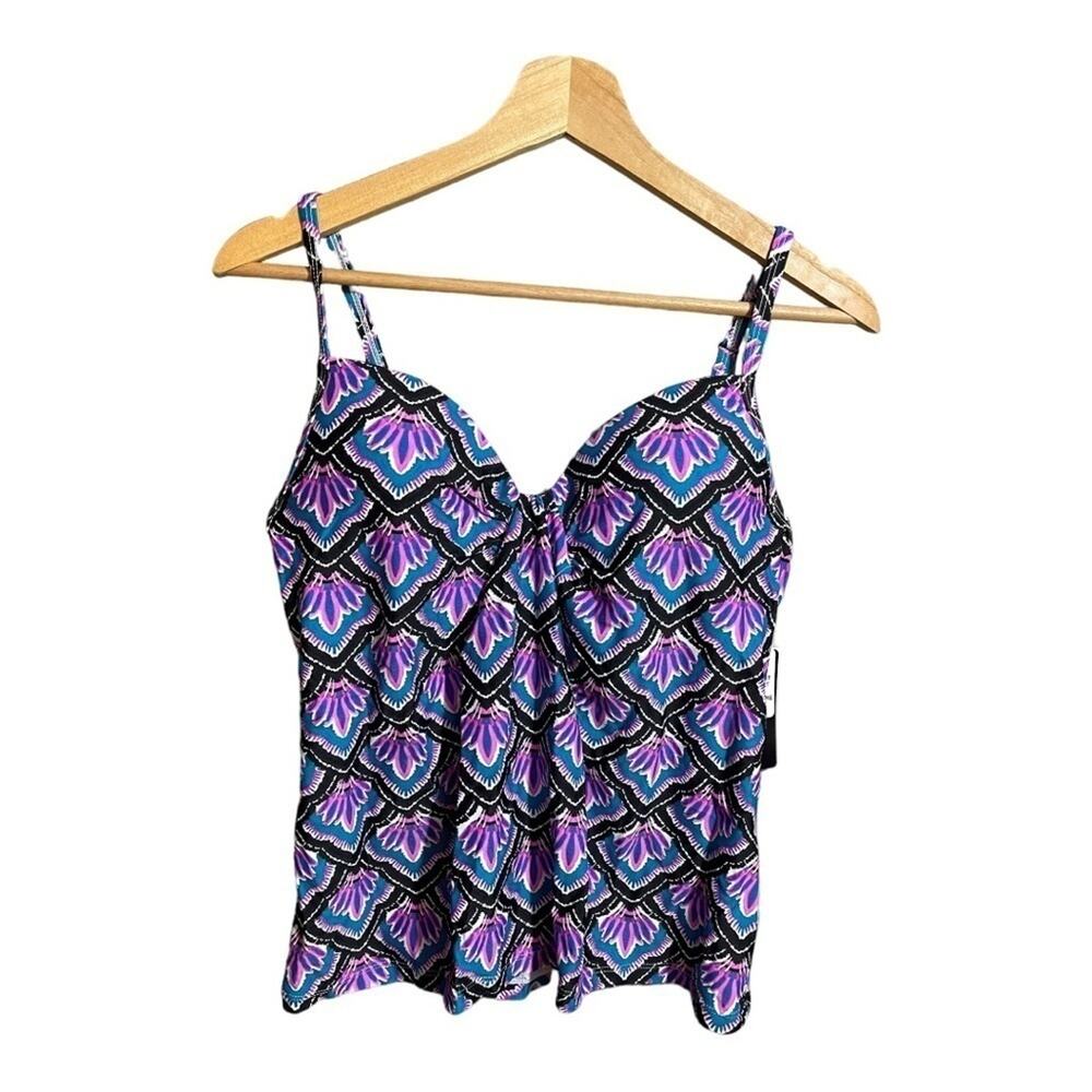 Island Escape Multicolored Tankini Top with Built‎ in Padding Size 6 NWT